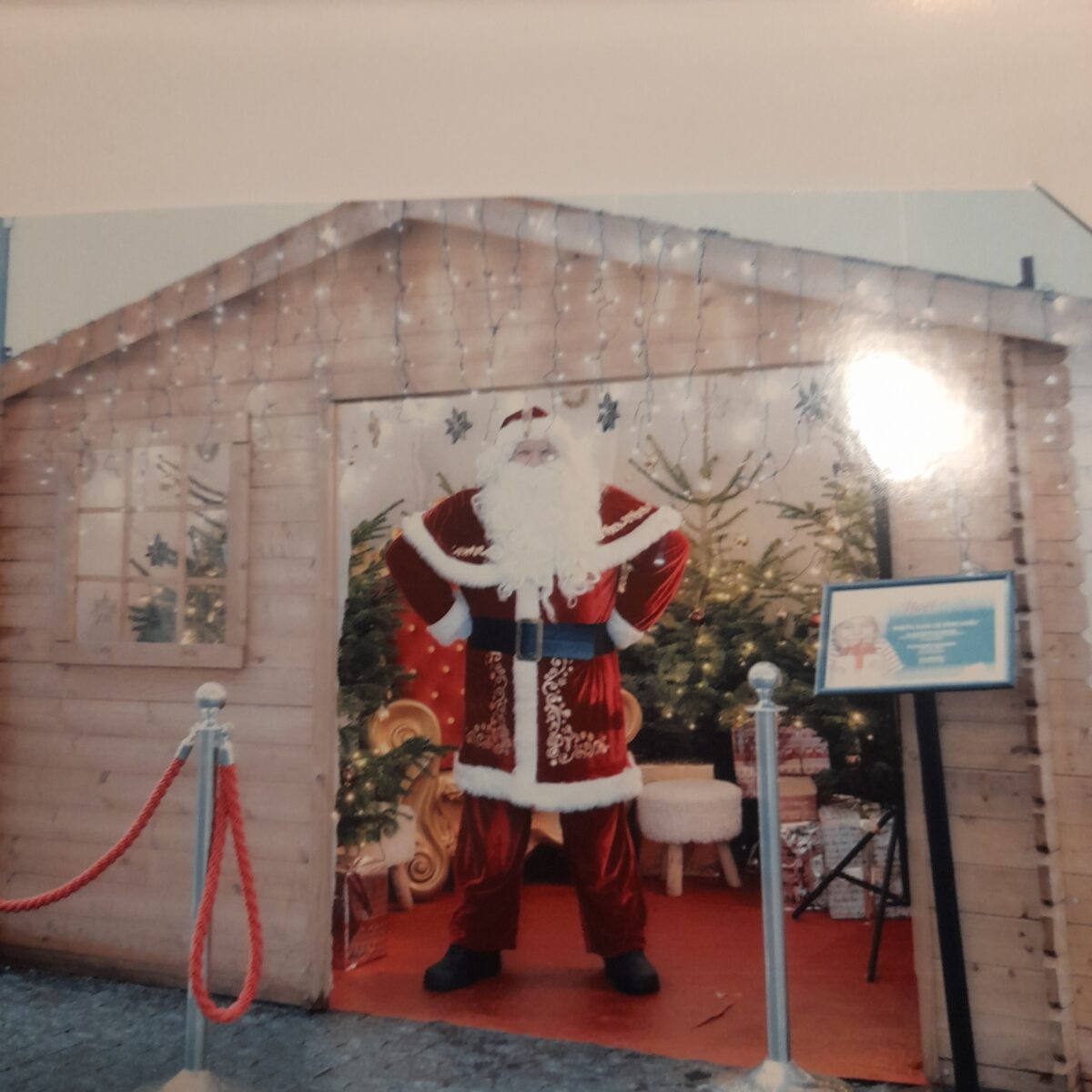 Visite du père noël dans les écoles ,les maison de retraite,les entreprises,voir les marchés de Noël