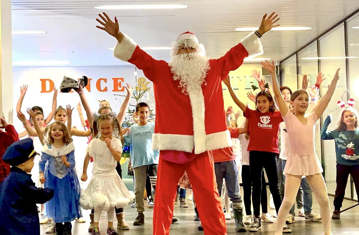 Visite du Père Noël à votre domicile ou l’entreprise