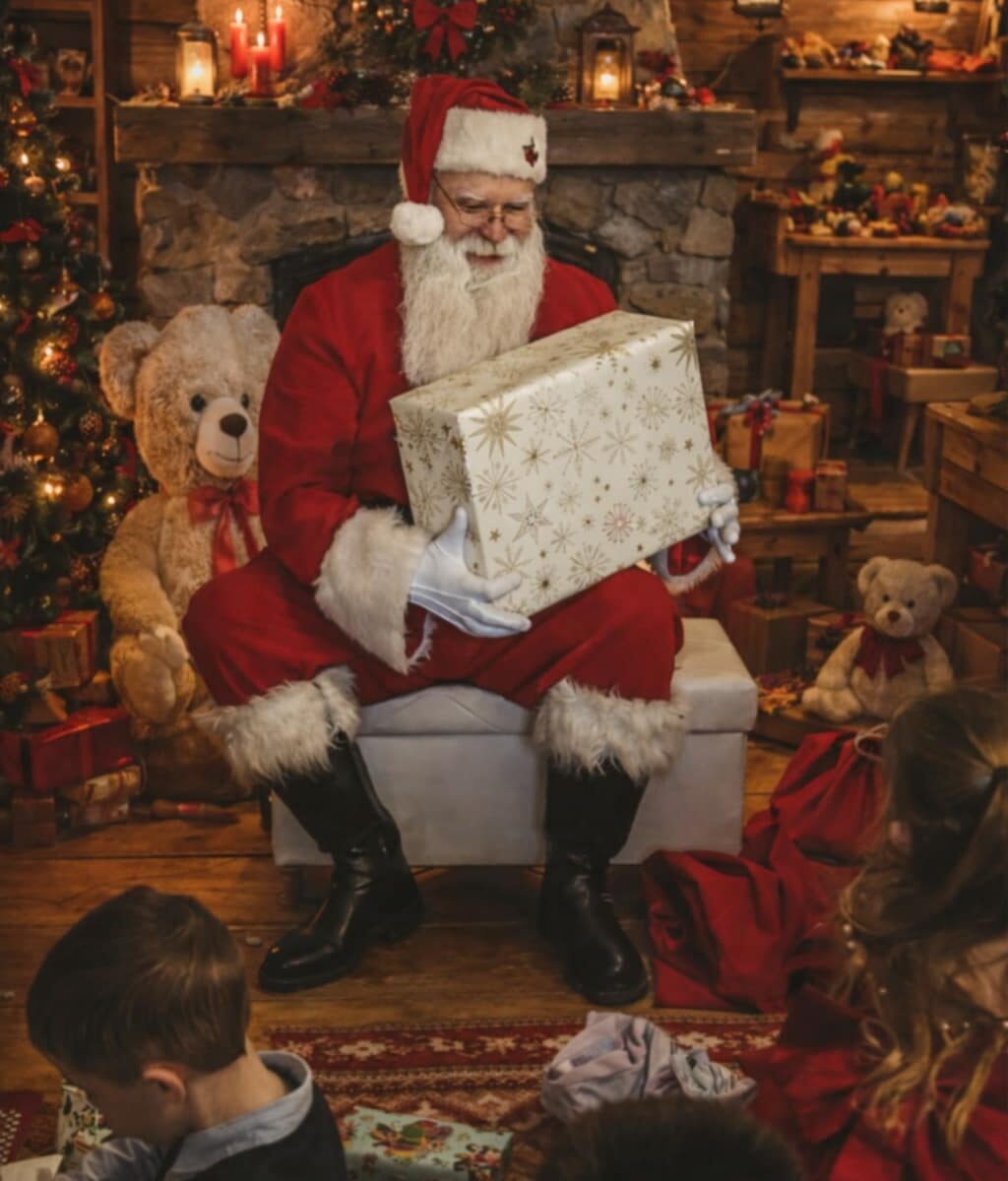 Père Noël professionnel disponible pour vos événements