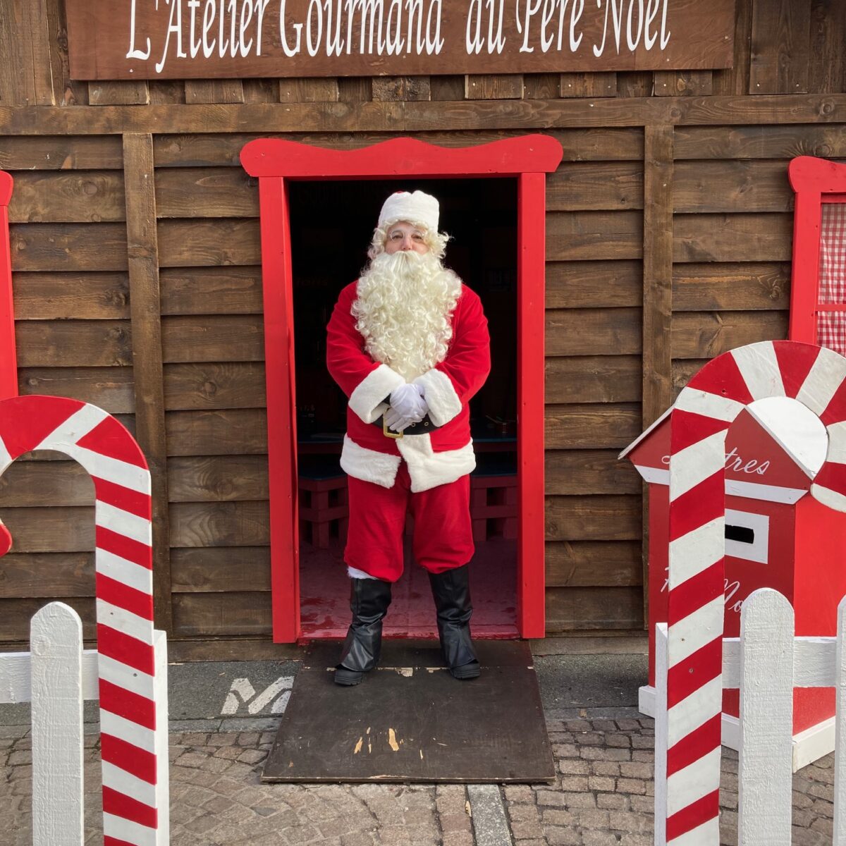 PERE NOËL ( ARBRE DE NOEL ENTREPRISE CE ASSO, COLLECTIVITE)