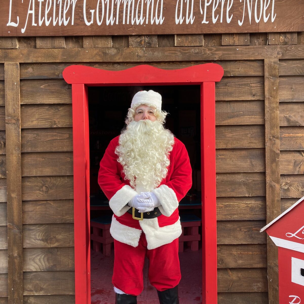PERE NOËL ( ARBRE DE NOEL ENTREPRISE CE ASSO, COLLECTIVITE)